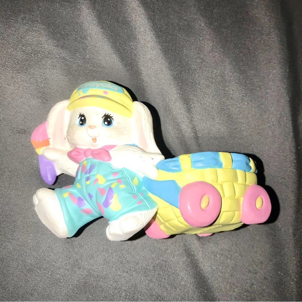 Vintage Hallmark Crayola Painter Easter Bunny Figure 1990